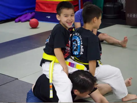 a group of boys in a gym