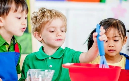 a few children eating